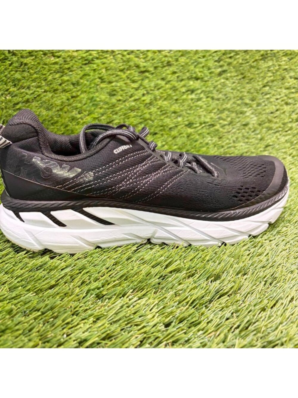 Hoka One One Clifton 6 Womens Size 7.5 Black Athletic Running Shoes Sneakers